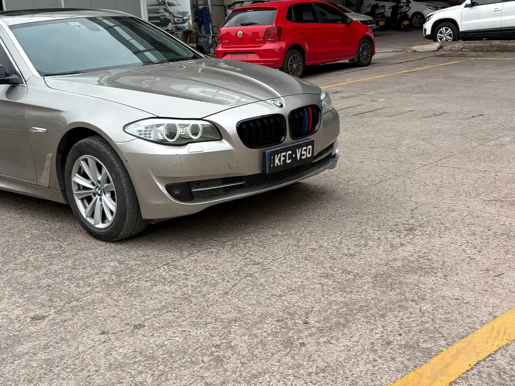BMW 5 Series 2013 525Li Luxury купить на сайте DeffCars
