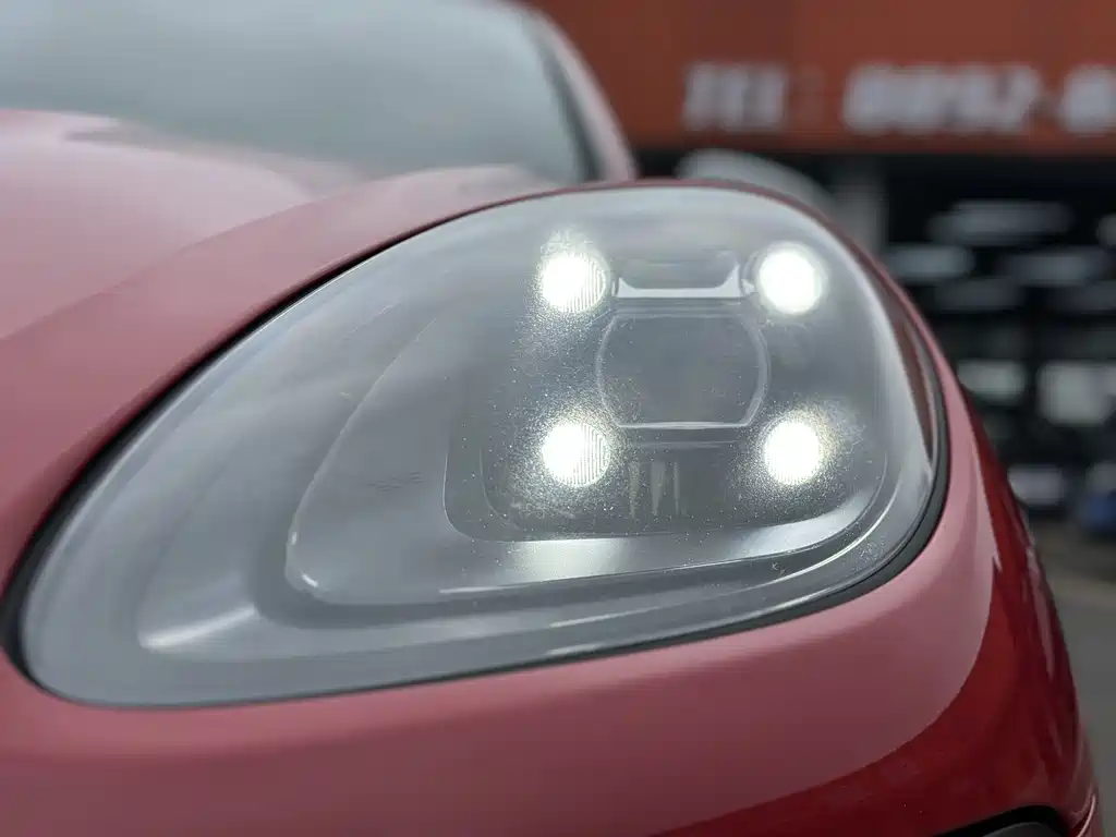 Macan 2020 Macan 2.0T купить на сайте DeffCars