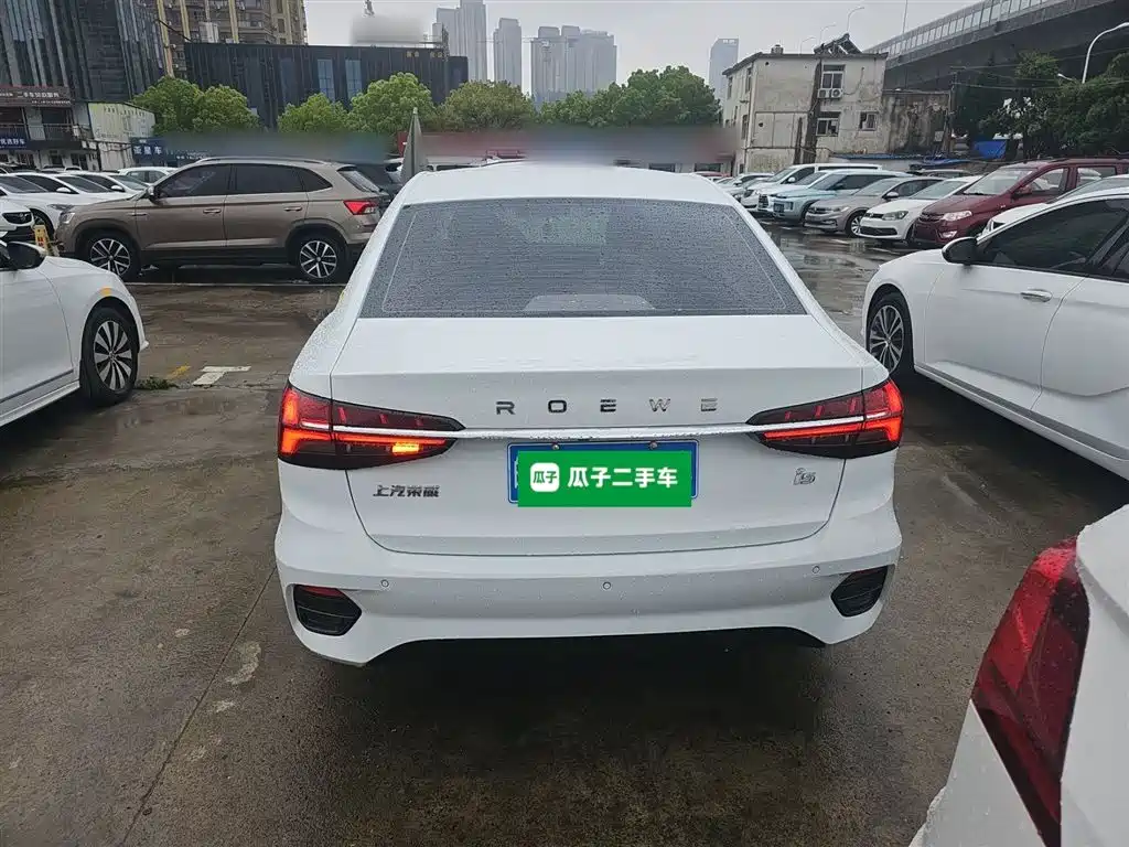 Roewe i5 2021 1.5L CVT Platinum Edition купить на сайте DeffCars