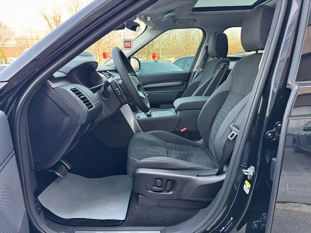 Discover the 2023 facelift 360PS R-Dynamic S купить на сайте DeffCars