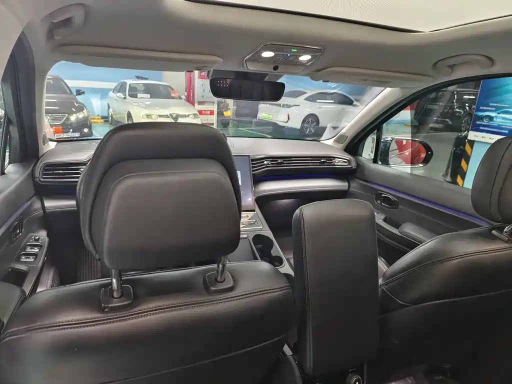NIO ES8 2020 580KM Signature Edition Six-Seater Edition купить на сайте DeffCars
