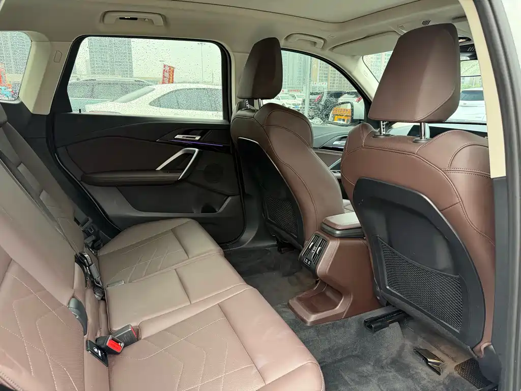 BMW X1 2023 sDrive20Li X Design Package купить на сайте DeffCars
