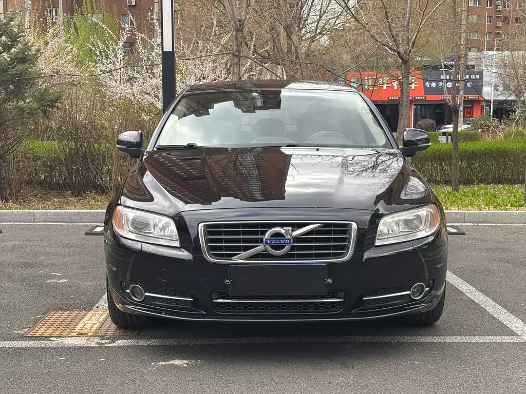 Volvo S80L 2012 2.0T T5 Zhizun Edition купить на сайте DeffCars