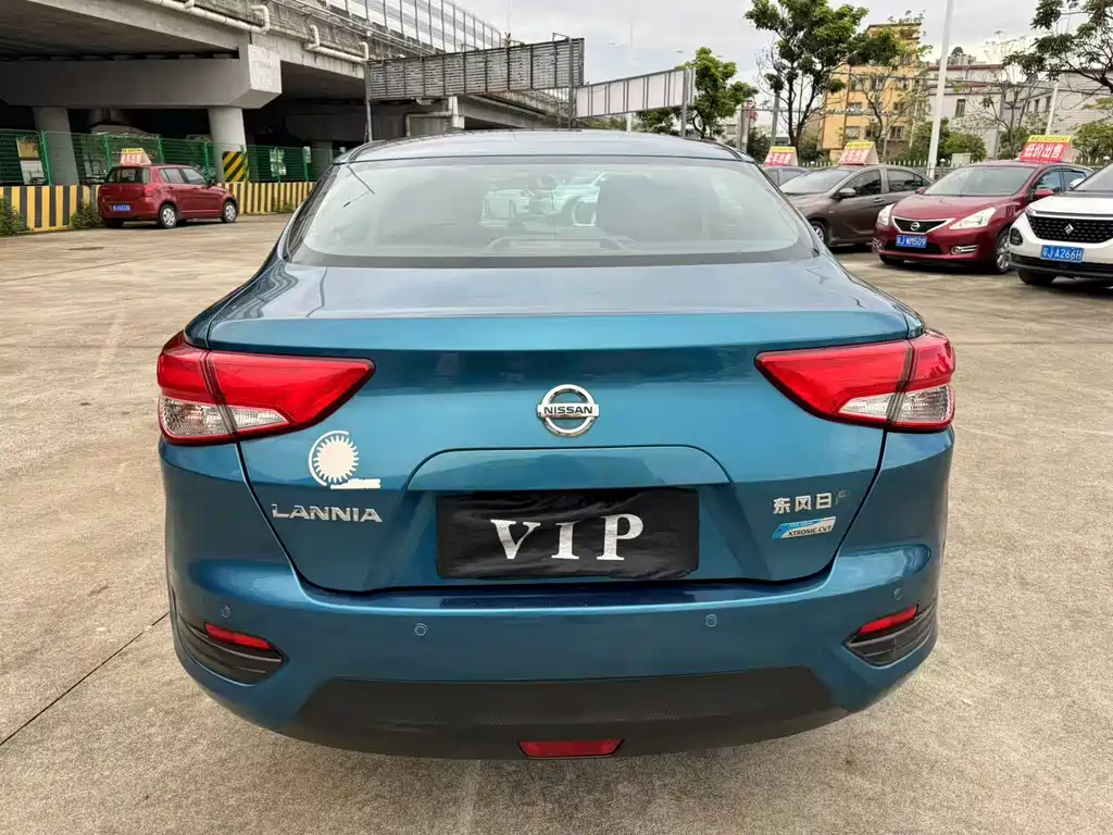 Bluebird 2019 1.6L CVT Cool Edition National VI купить на сайте DeffCars