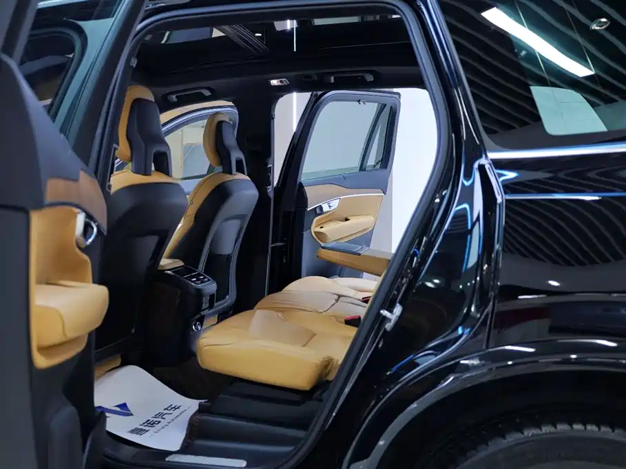 Volvo XC90 2018 T6 Zhiya Edition 7 seats купить на сайте DeffCars