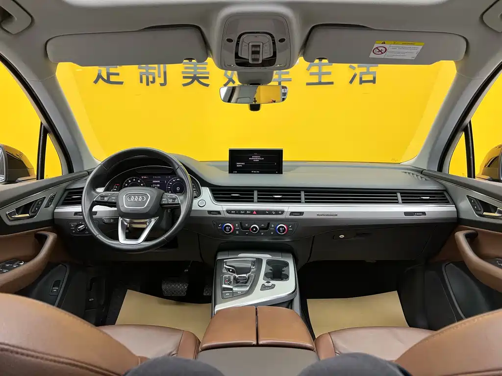 Audi Q7 2019 45 TFSI Comfort купить на сайте DeffCars