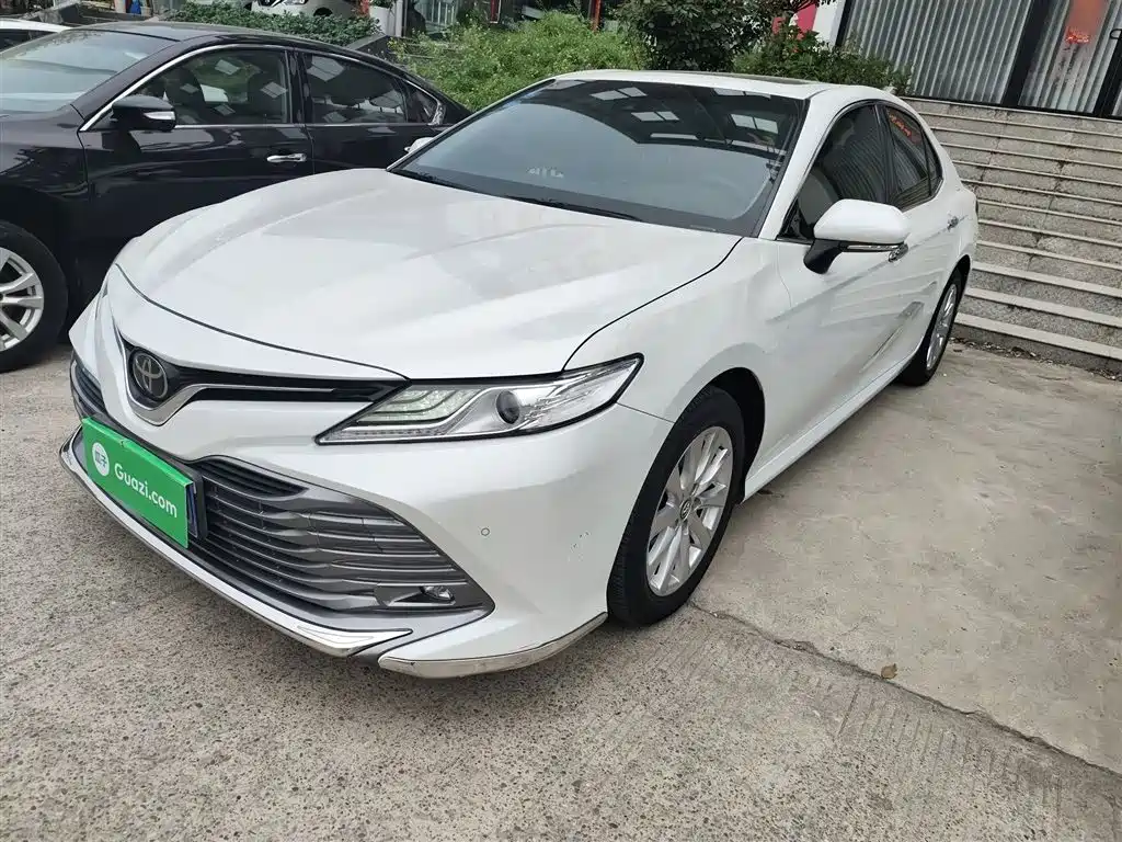 Camry 2019 facelift 2.0G Deluxe Edition купить на сайте DeffCars