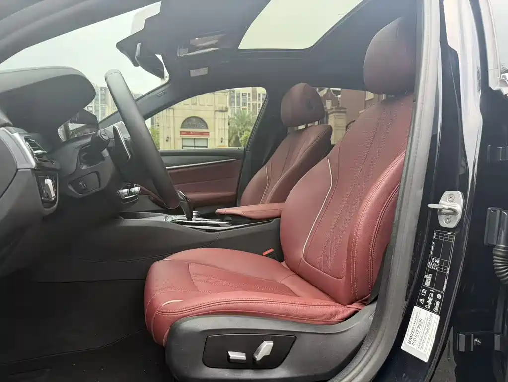 BMW 5 Series 2021 530Li xDrive M Sports Package купить на сайте DeffCars