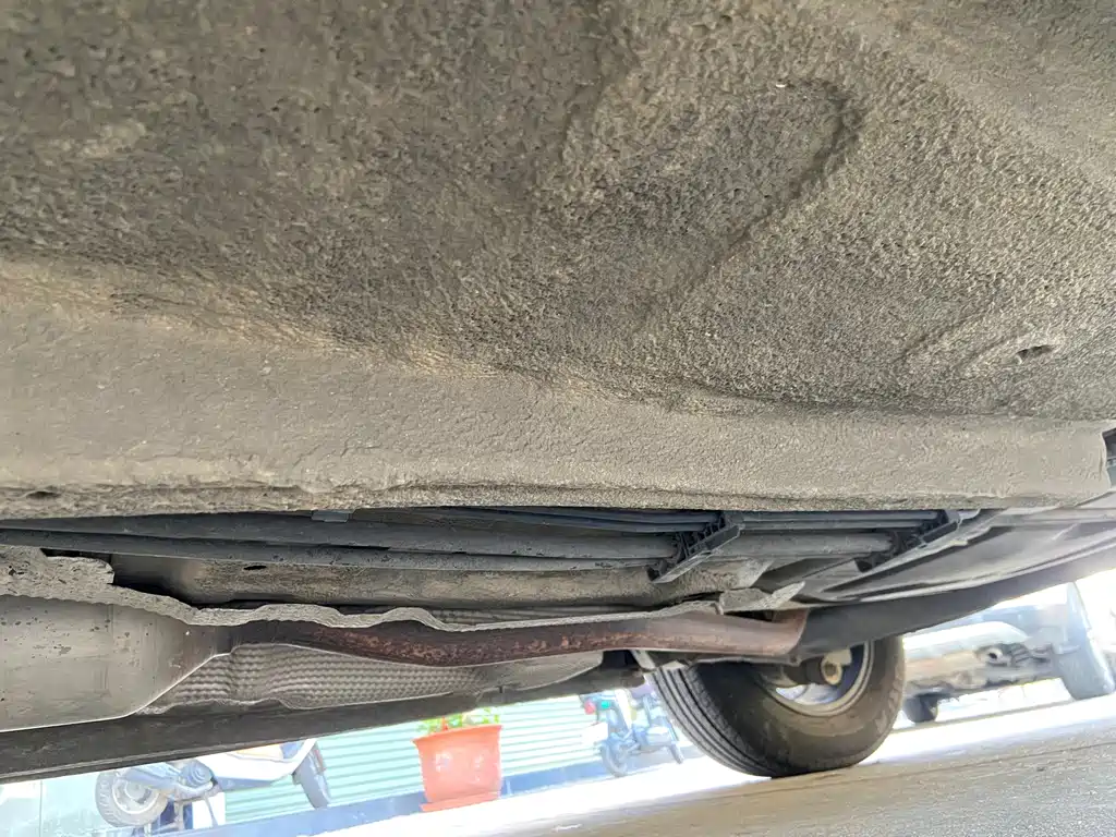 Emgrand 2019 Leading Edition 1.5L Manual Luxury Type National V купить на сайте DeffCars