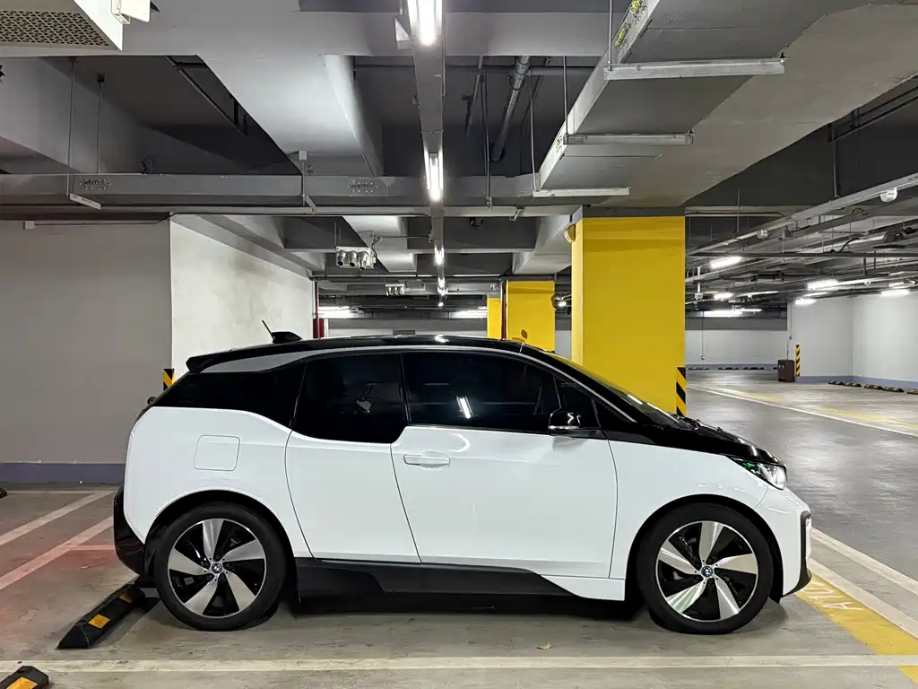 BMW i3 imported 2019 fast charging version купить на сайте DeffCars