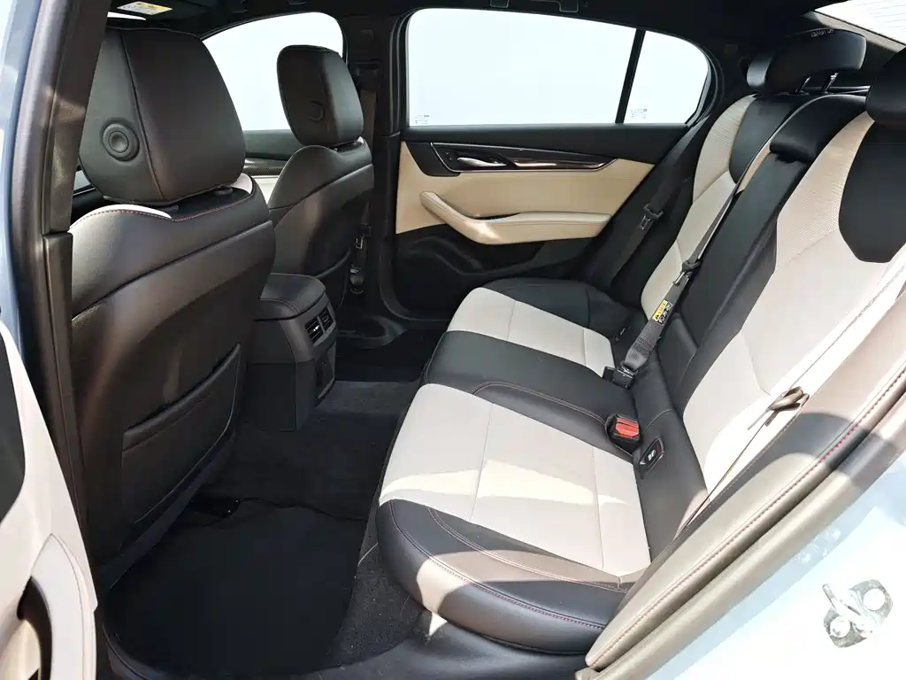 Cadillac CT5 2025 28T Track Performance Edition + Peak Track Option Package купить на сайте DeffCars