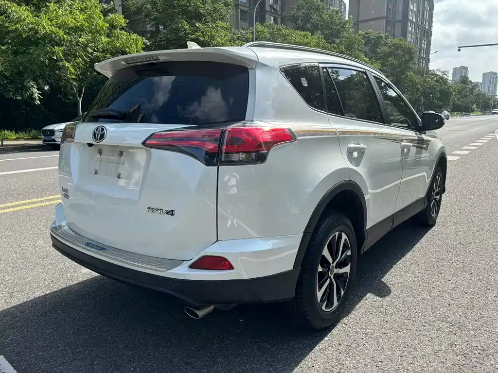 RAV4 Rongfang 2019 2.0L CVT two-wheel drive Pioneer Edition National VI купить на сайте DeffCars