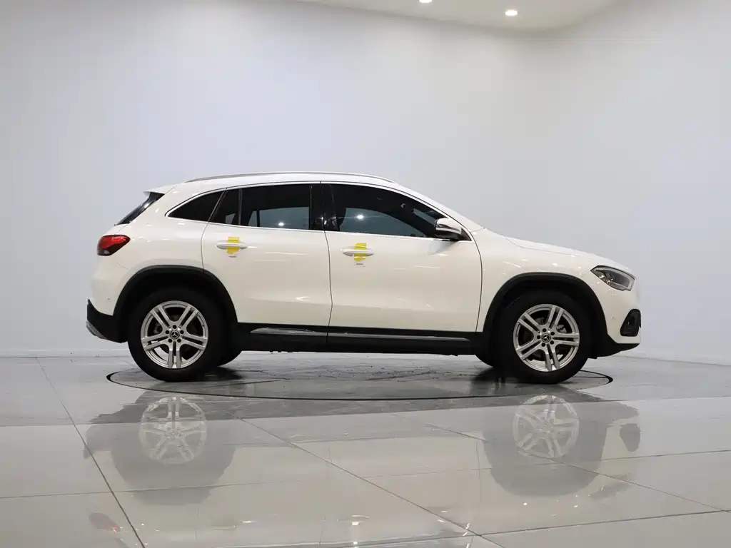 Mercedes-Benz GLA 2020 GLA 180 купить на сайте DeffCars