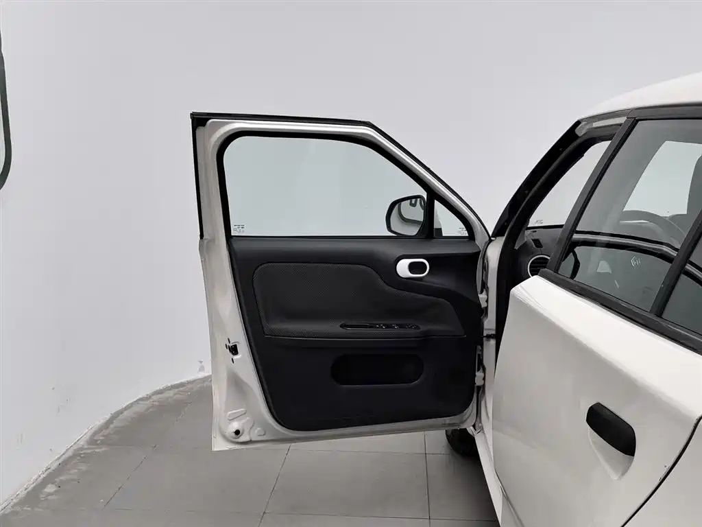 MG 3 2013 1.3L AMT Comfort Edition купить на сайте DeffCars