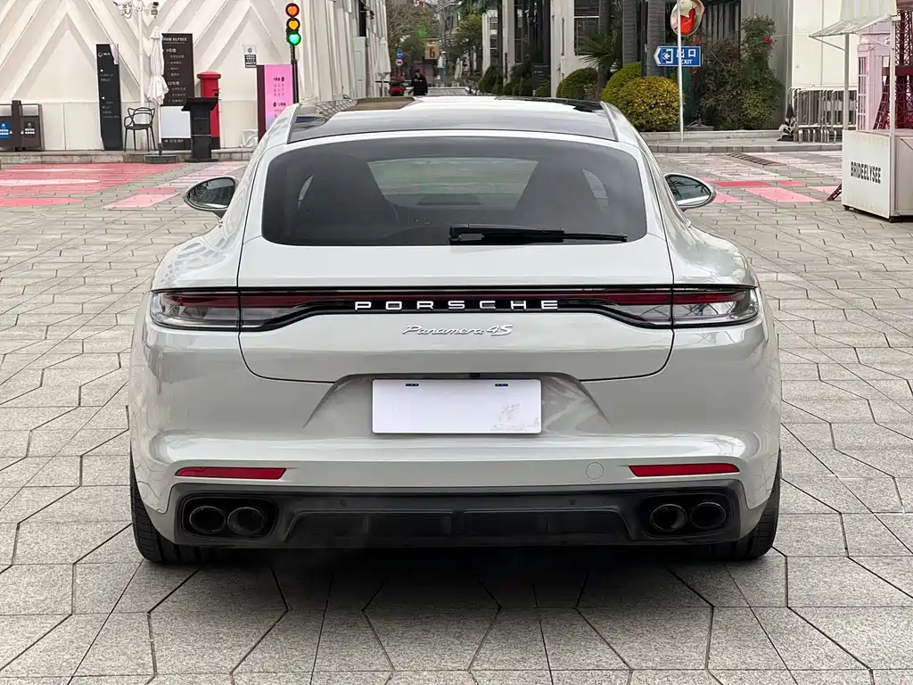Panamera 2023 Panamera 4S Executive Extended Edition 2.9T купить на сайте DeffCars