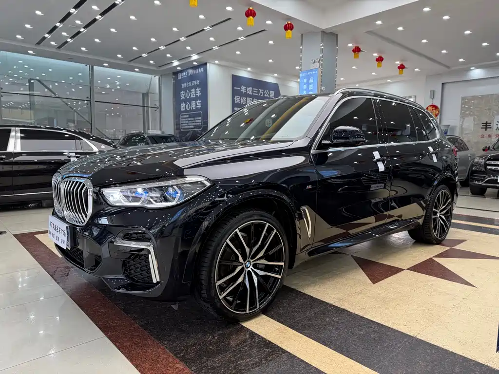 BMW X5 2022 facelift xDrive 40Li M sports package купить на сайте DeffCars