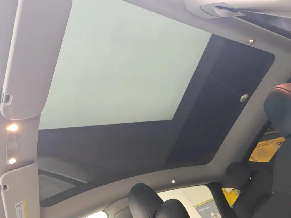 Model Y 2022 facelift rear-wheel drive version купить на сайте DeffCars