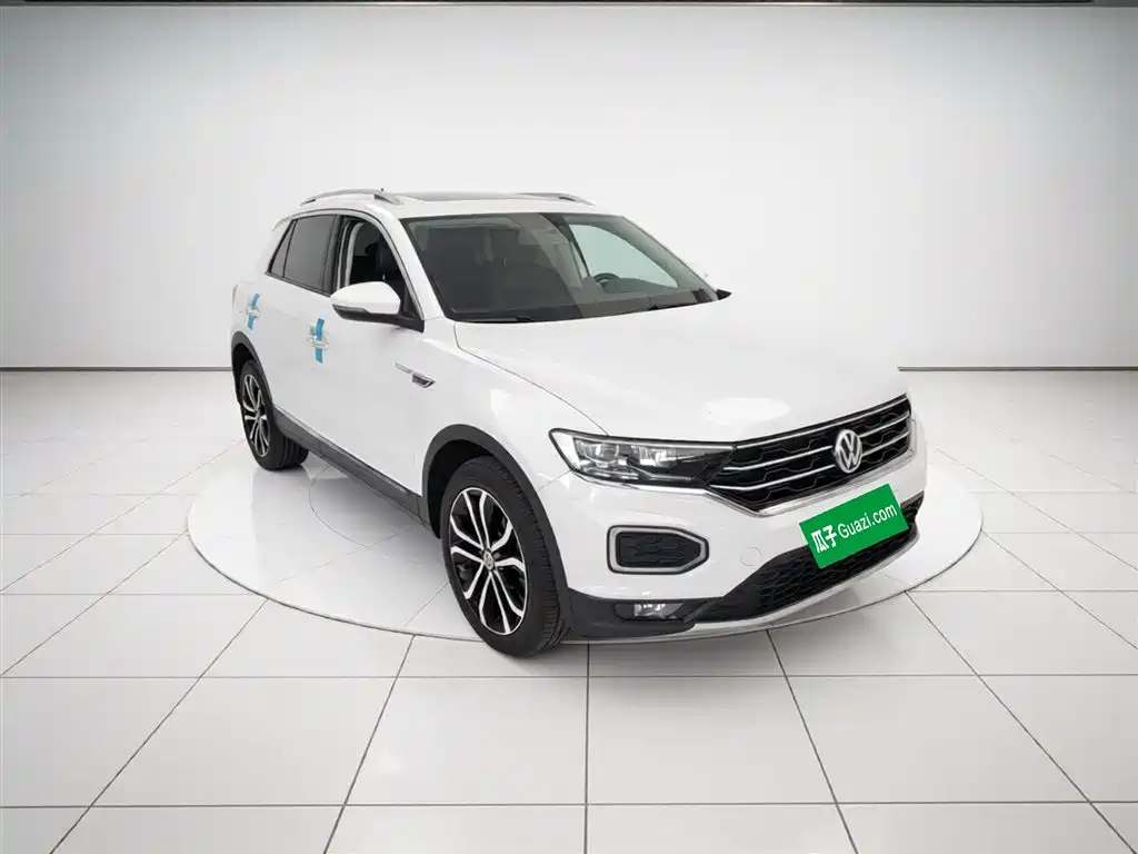 T-ROC 2020 280TSI DSG two-wheel drive comfort model купить на сайте DeffCars