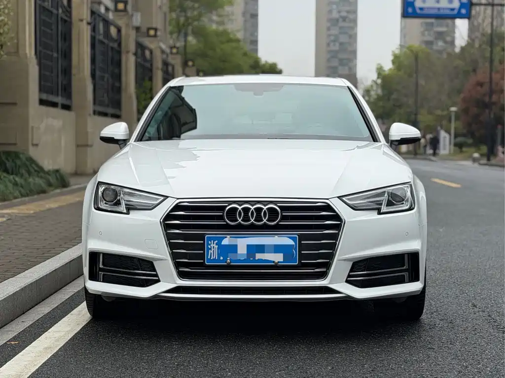 Audi A4L 2019 40 TFSI Enterprising National VI купить на сайте DeffCars