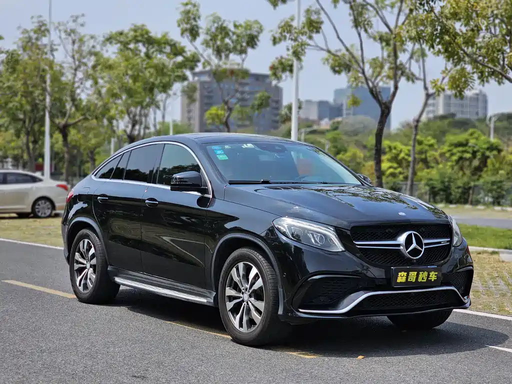 Mercedes-Benz GLE Coupe 2017 GLE 400 4MATIC Coupe SUV купить на сайте DeffCars