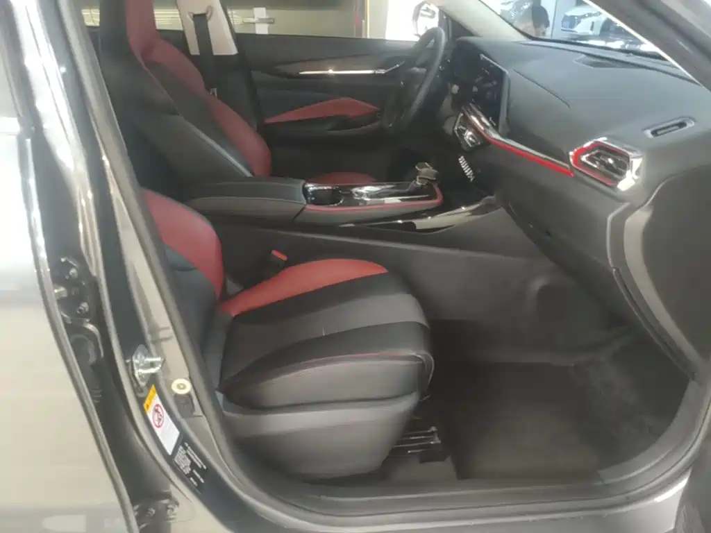 Changan Auchan X5 2021 1.5T DCT premium model купить на сайте DeffCars
