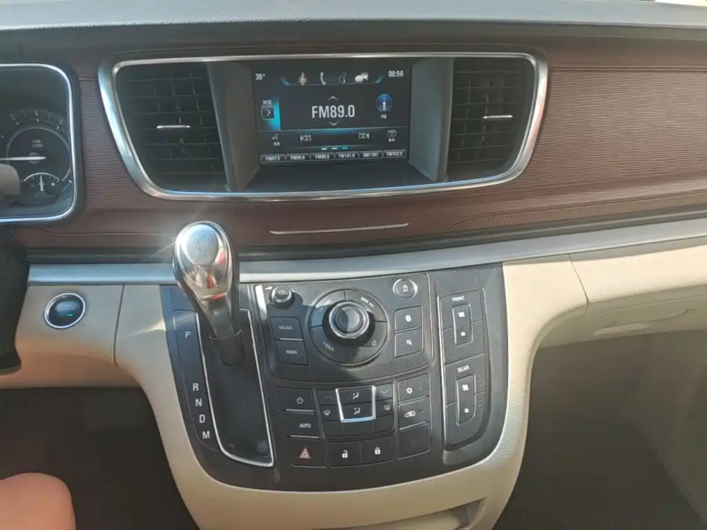 Buick GL8 2018 28T Comfort Type National VI купить на сайте DeffCars