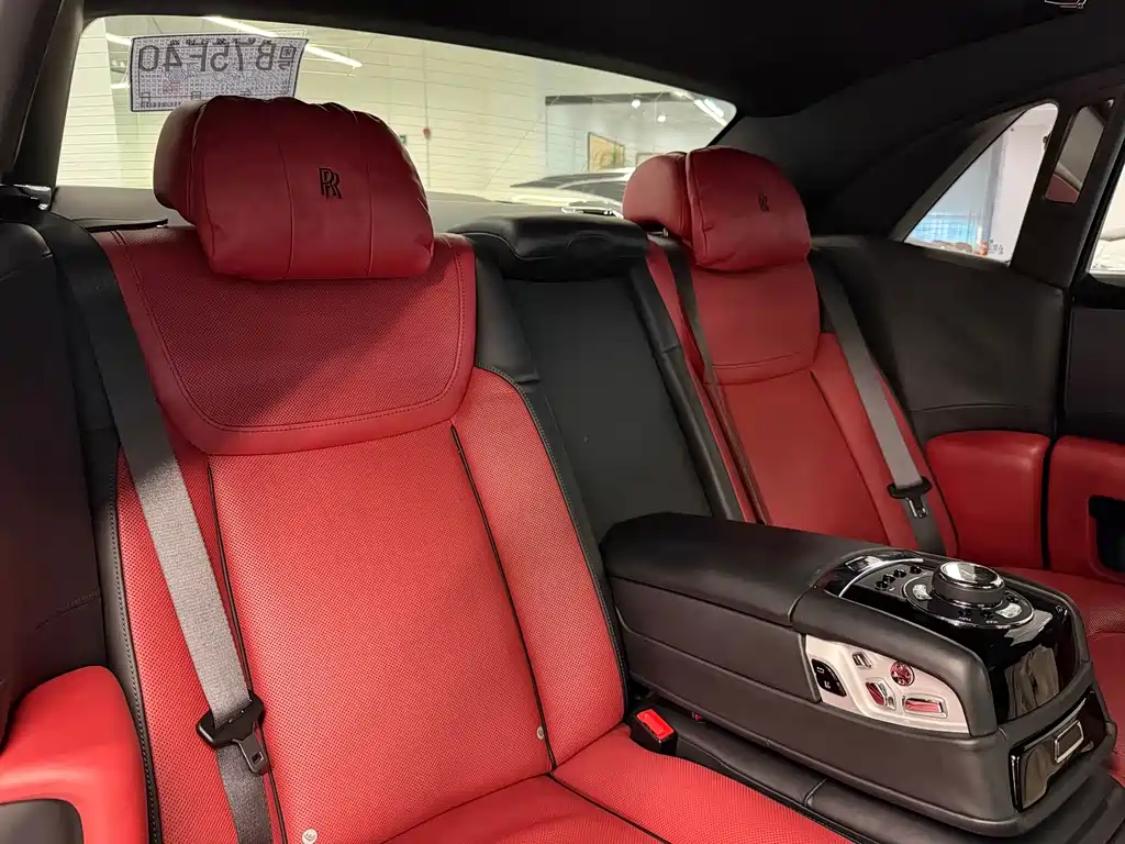 Ghost 2018 6.6T long wheelbase version купить на сайте DeffCars