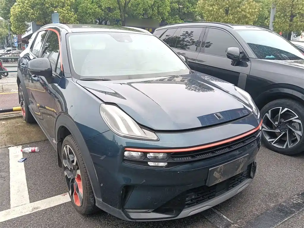 Lynk & Co 06 2020 1.5T Yao Halo купить на сайте DeffCars