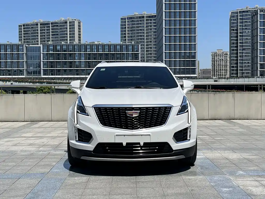Cadillac XT5 2022 2.0T two-wheel drive luxury model купить на сайте DeffCars