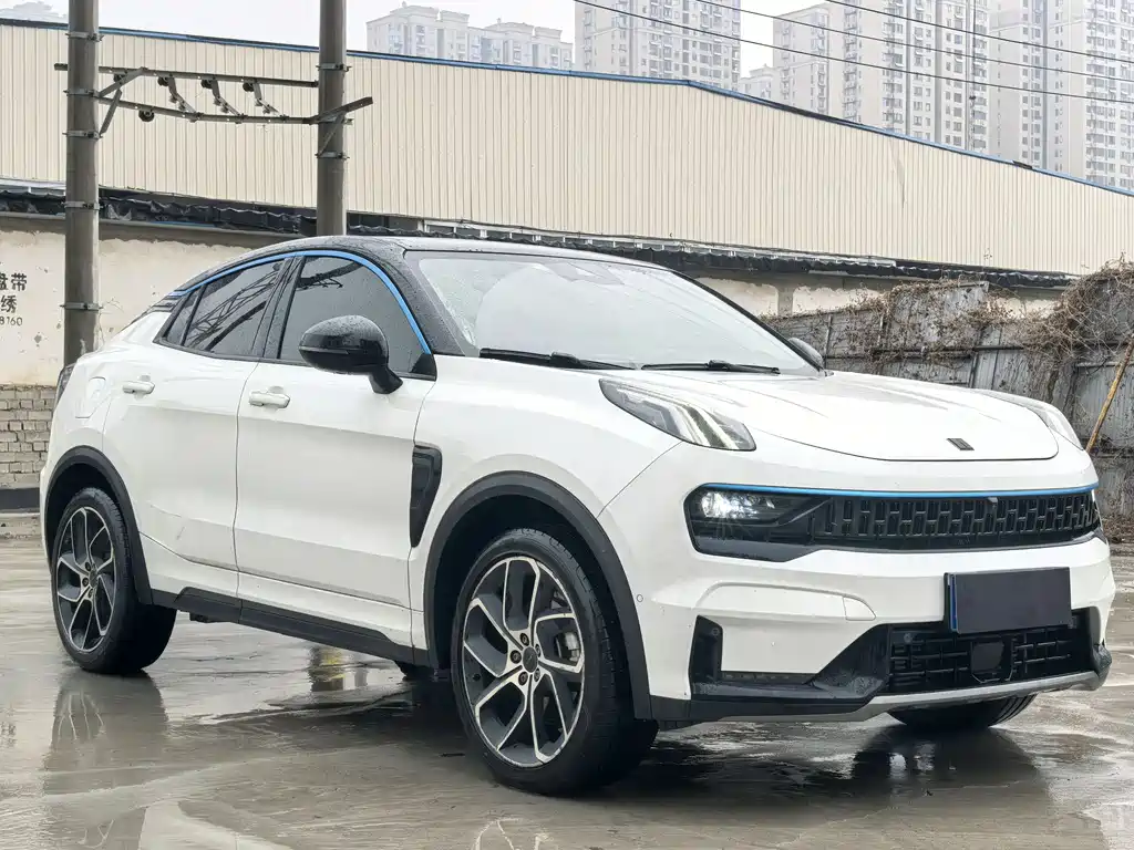 Lynk & Co 05 2020 2.0TD 2WD Yao Plus купить на сайте DeffCars