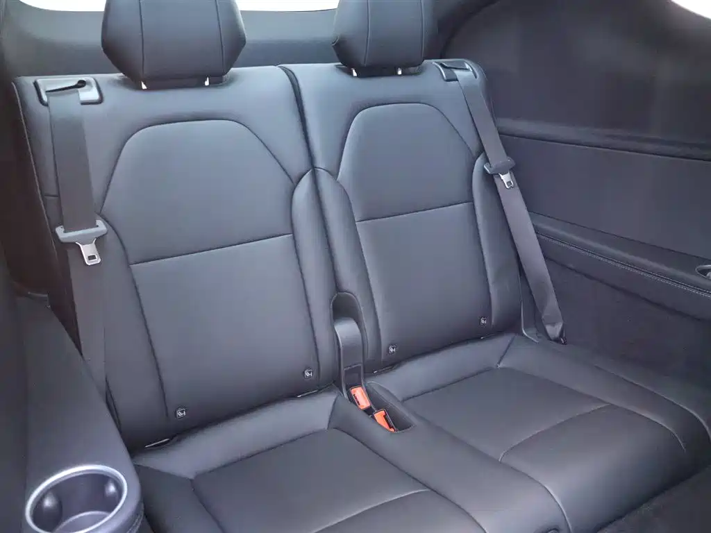 Model Y L 2025 long-range all-wheel drive version купить на сайте DeffCars