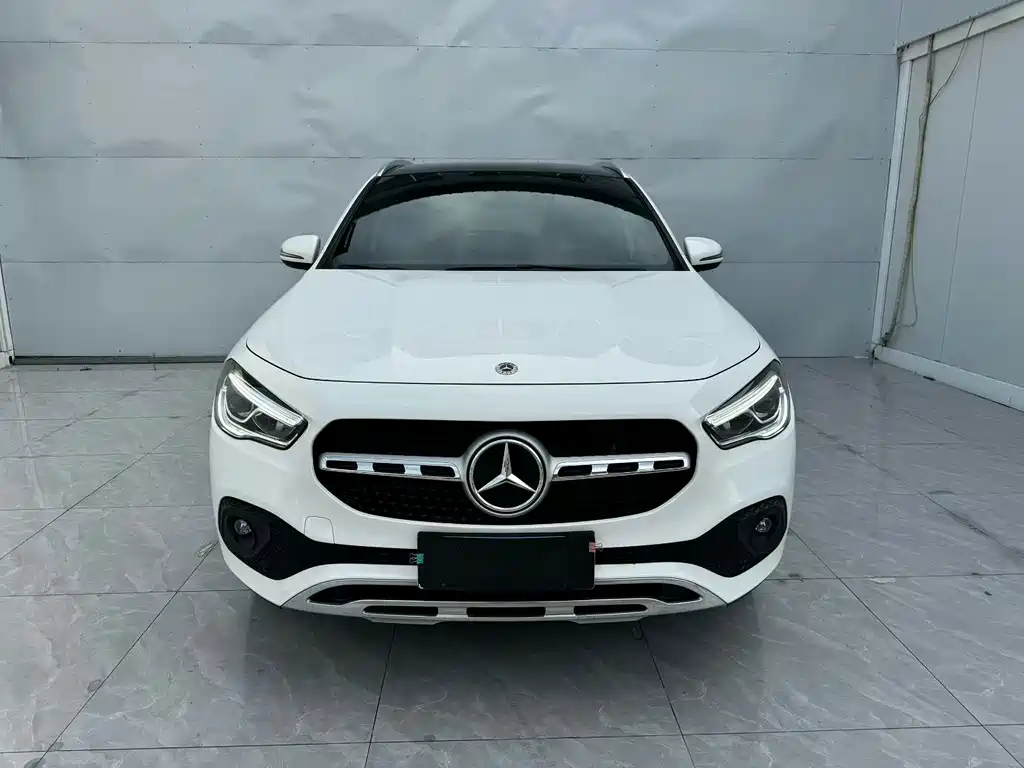 Mercedes-Benz GLA 2020 GLA 200 купить на сайте DeffCars