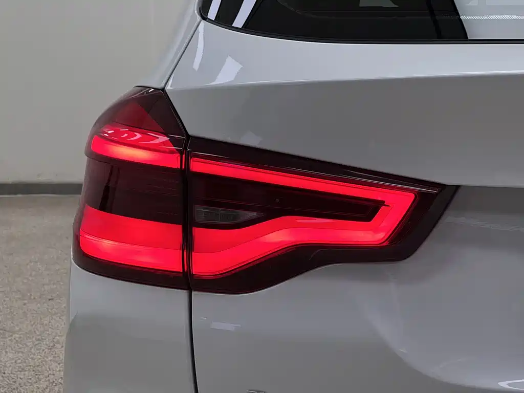 BMW X3 2021 xDrive25i M Sports Package купить на сайте DeffCars