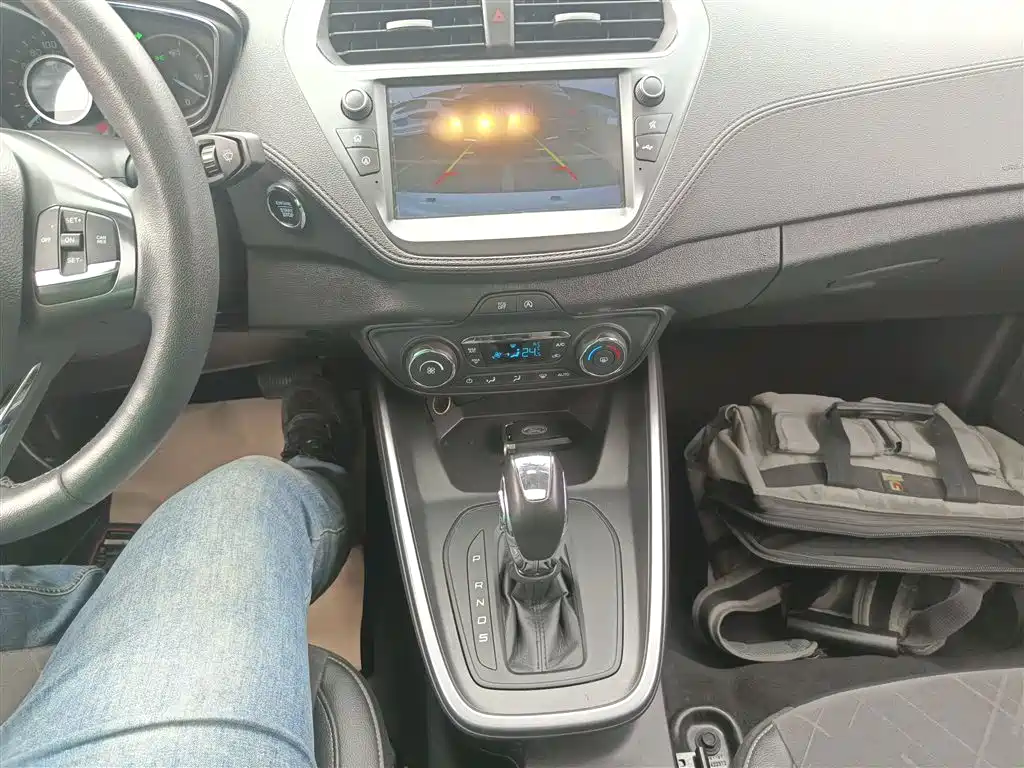 Forex 2019 facelift 1.5L automatic enjoyment type National VI купить на сайте DeffCars