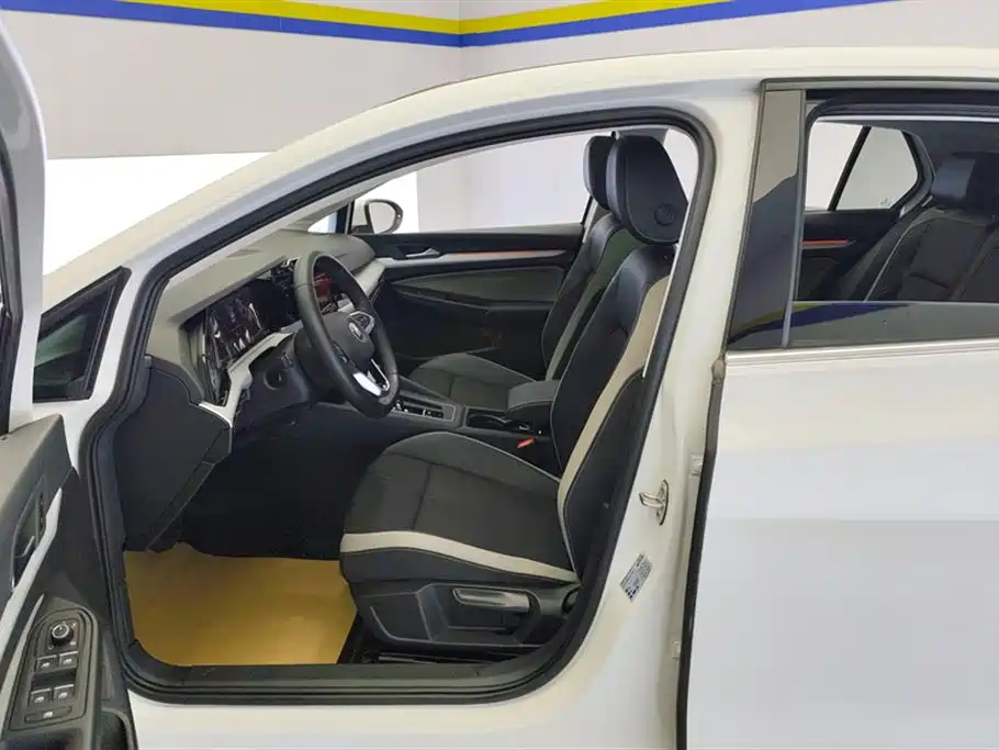 Golf 2021 280TSI DSG Pro купить на сайте DeffCars