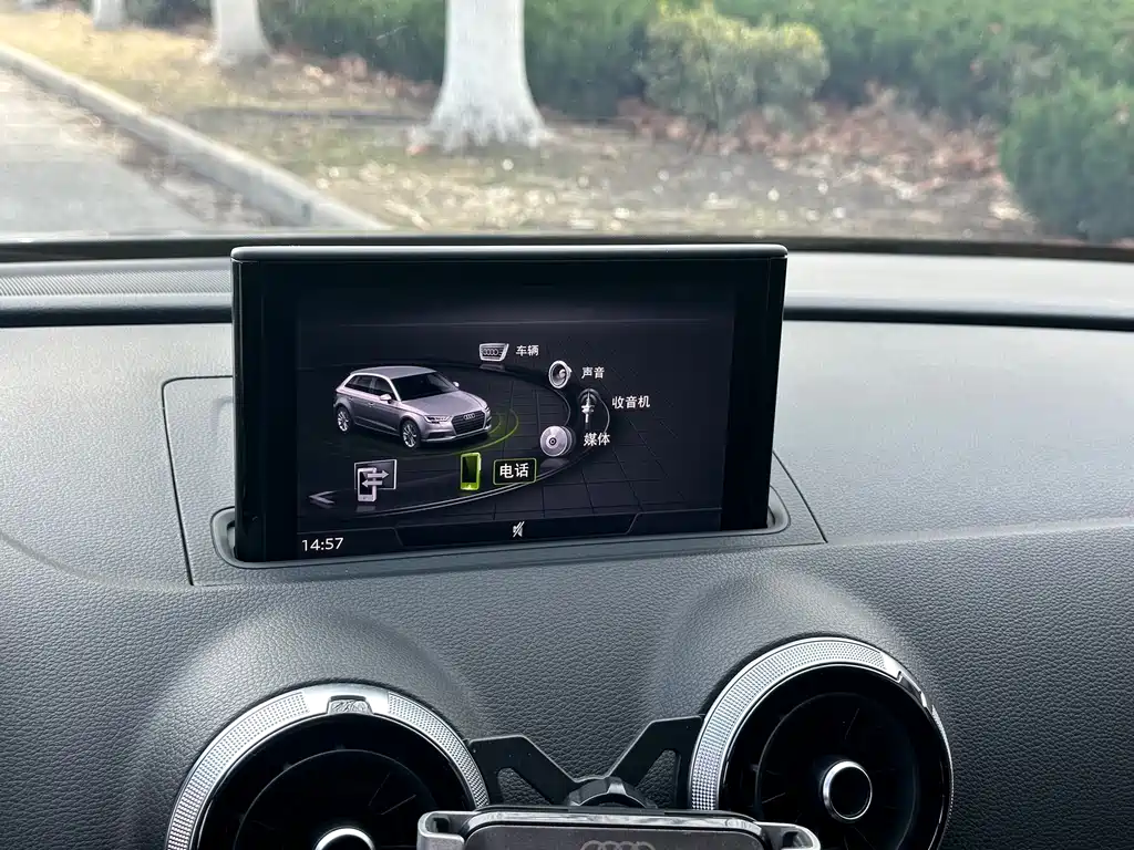 Audi A3 2019 Sportback 35 TFSI Fashion Type National VI купить на сайте DeffCars