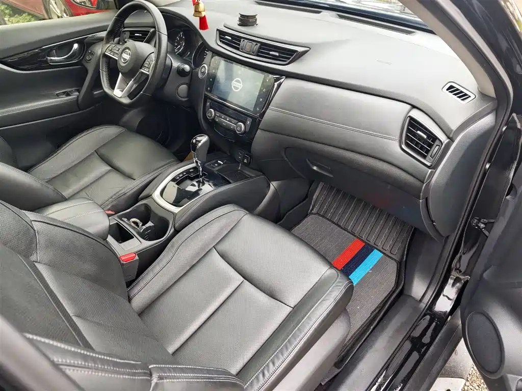 X-Trail 2019 2.0L CVT Intelligent Comfort Edition 2WD купить на сайте DeffCars