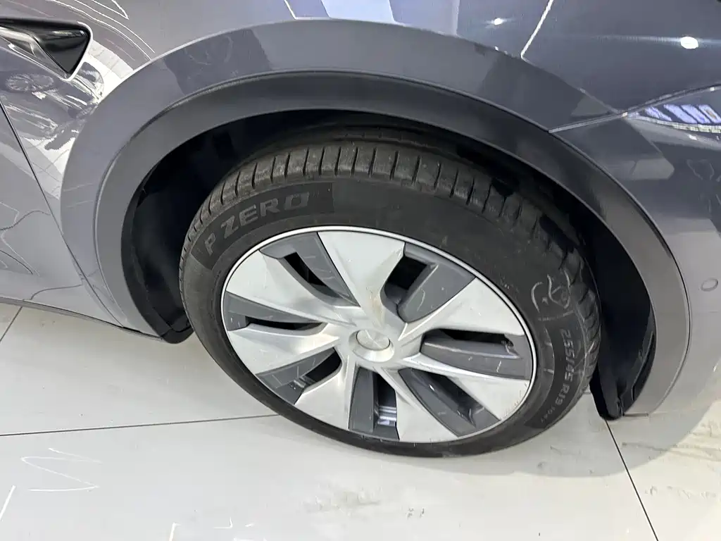 Model Y 2022 facelift rear-wheel drive version купить на сайте DeffCars