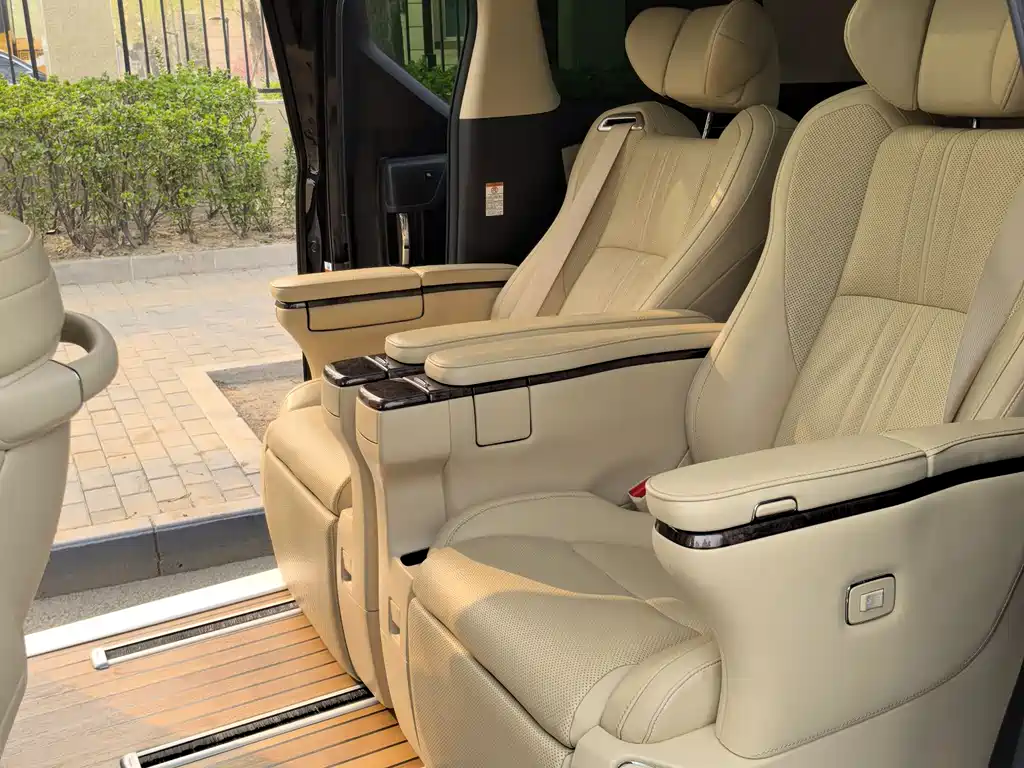 Wilfa 2021 Crown Dual Engine 2.5L HV Extreme Edition купить на сайте DeffCars