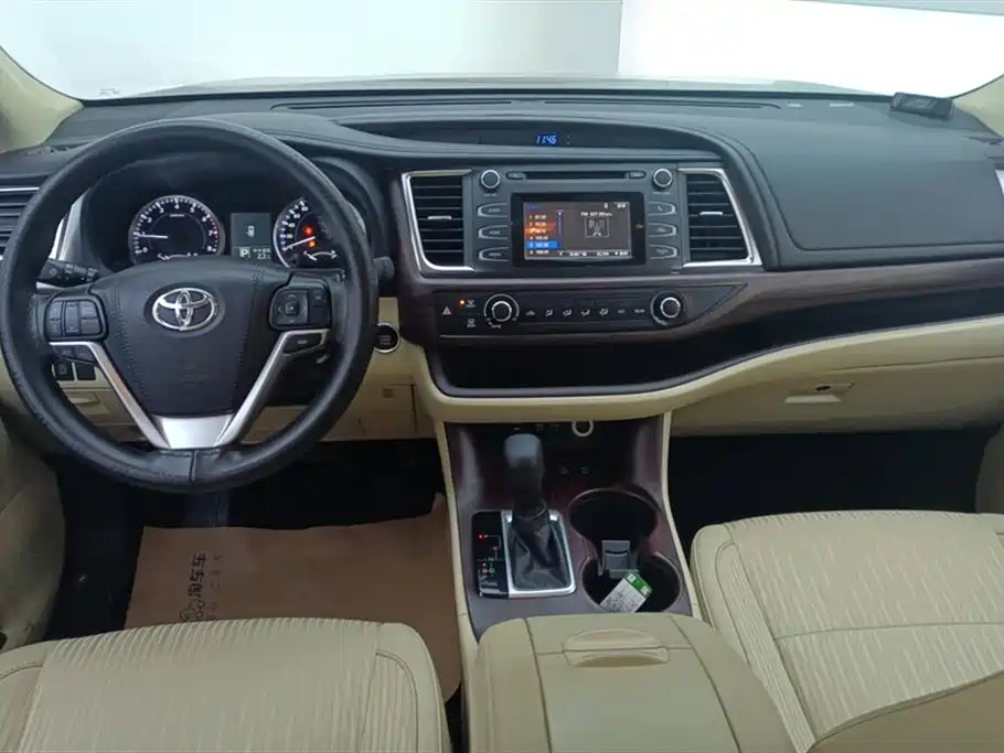 Highlander 2018 2.0T four-wheel drive elite version 7 seats National V купить на сайте DeffCars