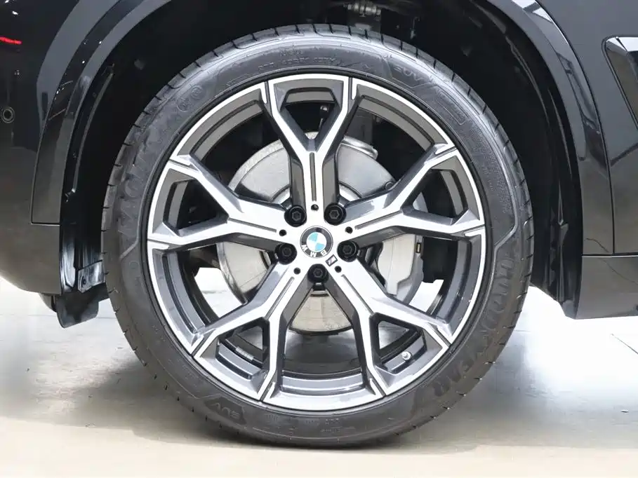 BMW X5 2023 xDrive 30Li Exclusive M Sports Night Package купить на сайте DeffCars