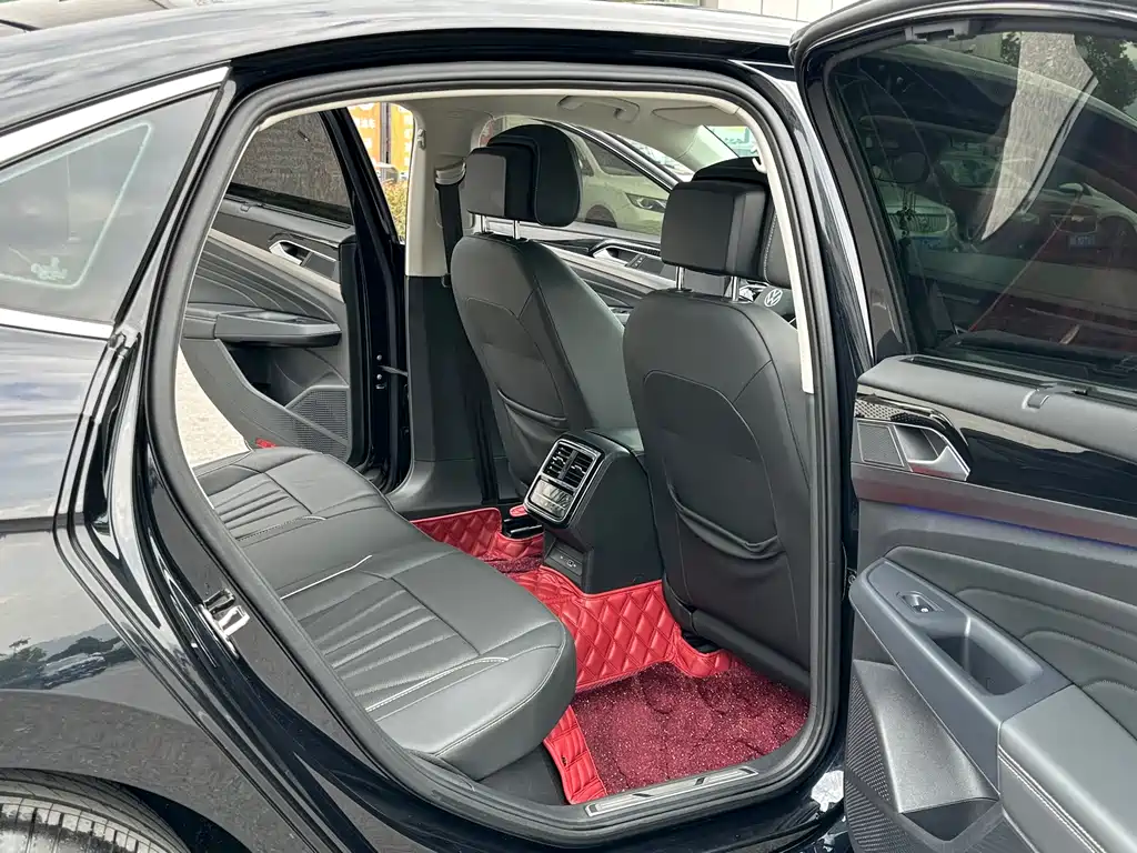 Passat 2024 380TSI Starry Sky Deluxe Edition купить на сайте DeffCars