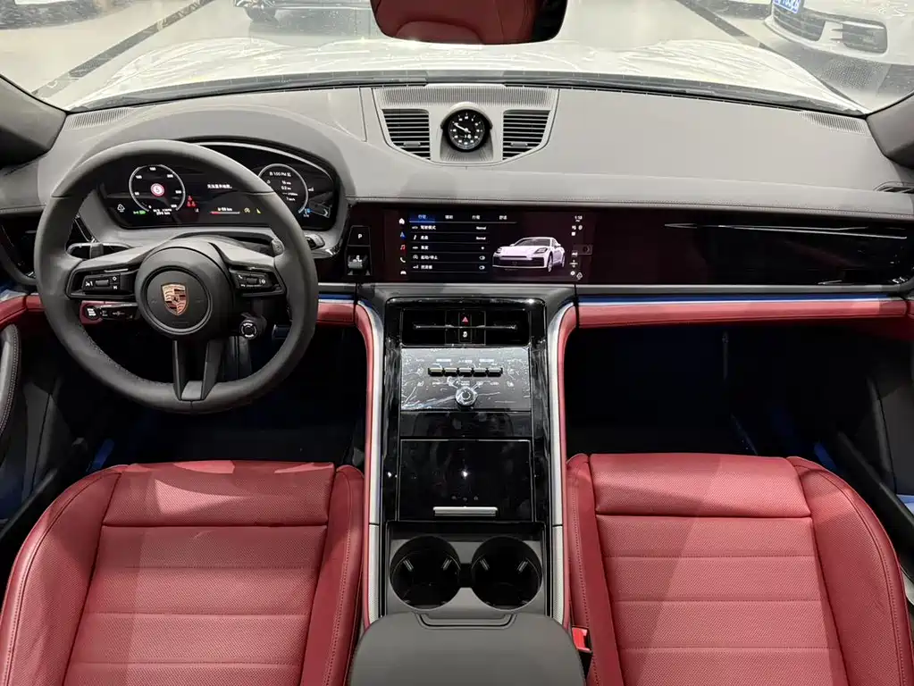 Panamera 2026 Panamera 4 Executive Extended Edition 2.9T купить на сайте DeffCars