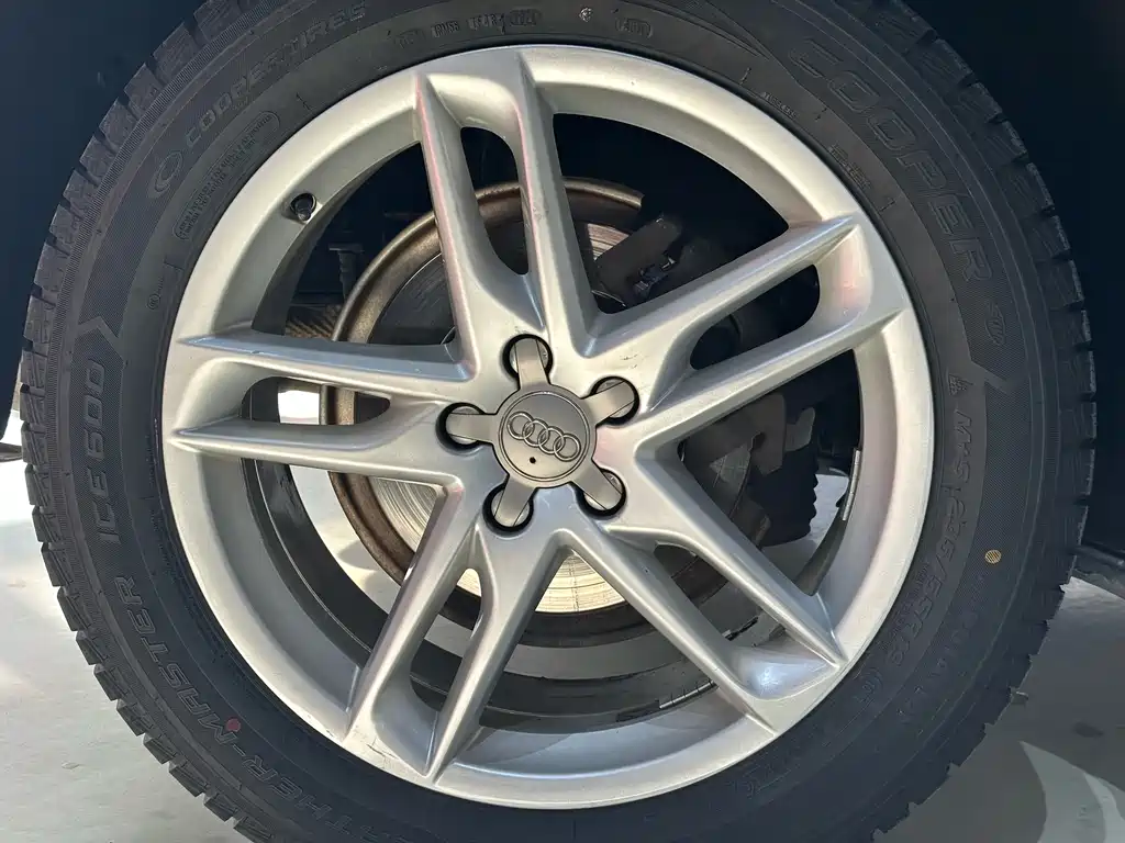 Audi Q5 2017 40 TFSI comfort type купить на сайте DeffCars
