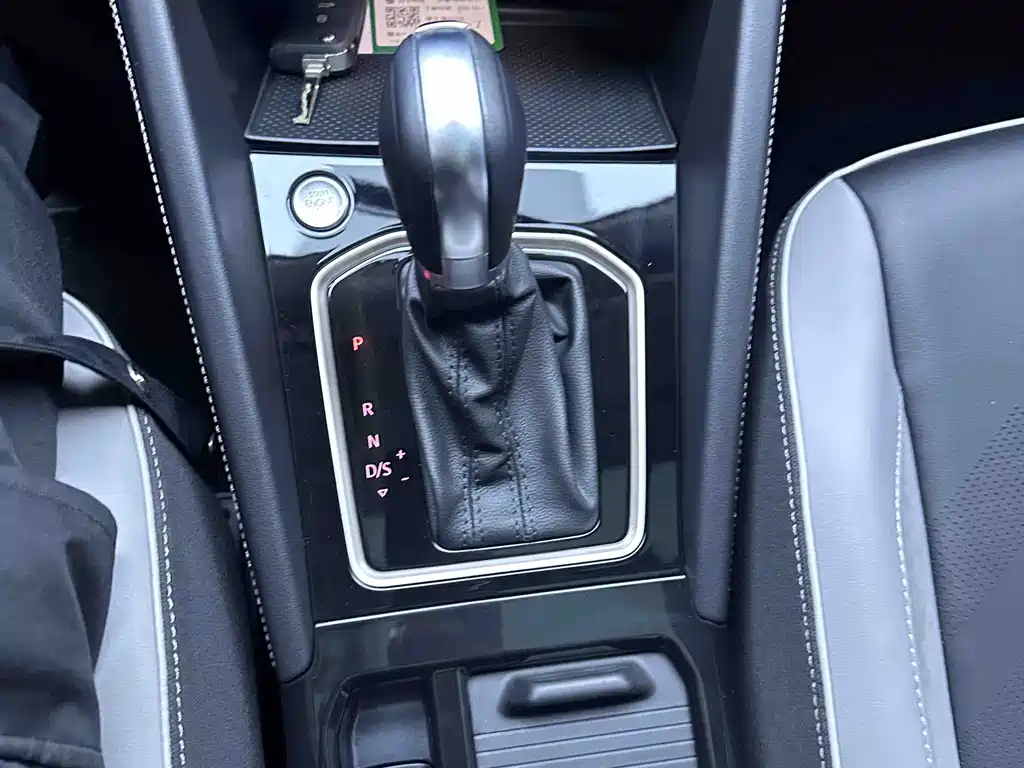 Jetta VS7 2022 280TSI automatic high-gloss enjoyment version купить на сайте DeffCars