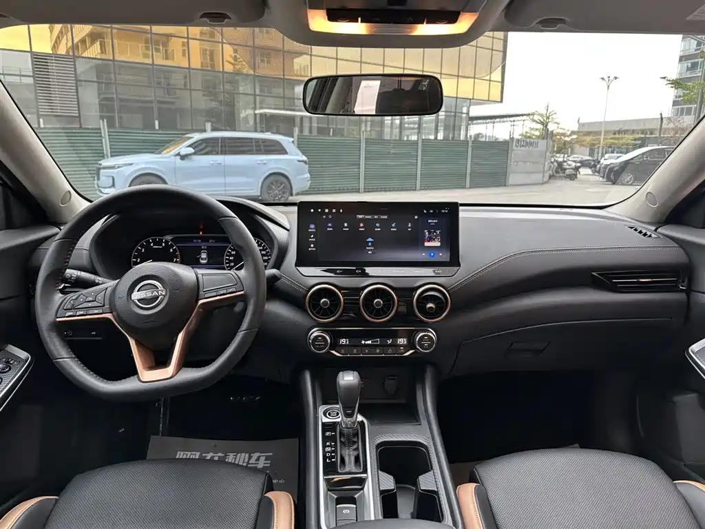 Sylphy 2023 1.6L CVT Black Gold Edition купить на сайте DeffCars