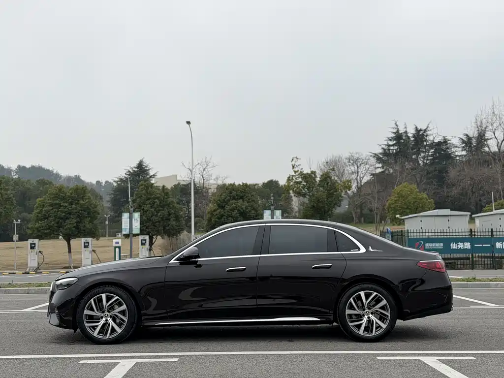 Mercedes-Benz E-Class 2024 E 300 L Fashion Model купить на сайте DeffCars