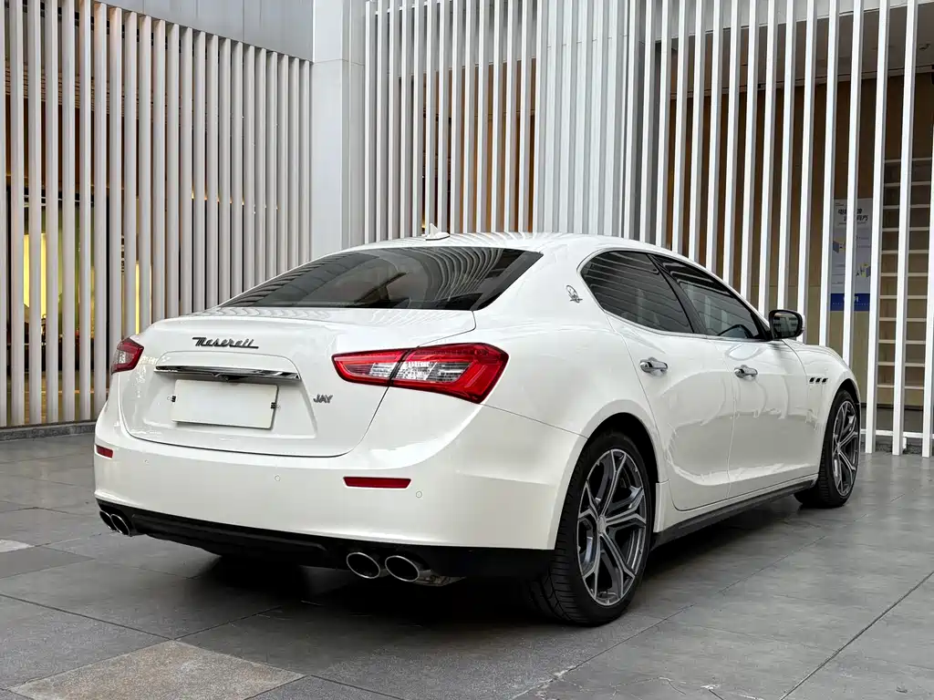 Ghibli 2017 3.0T Standard Edition купить на сайте DeffCars