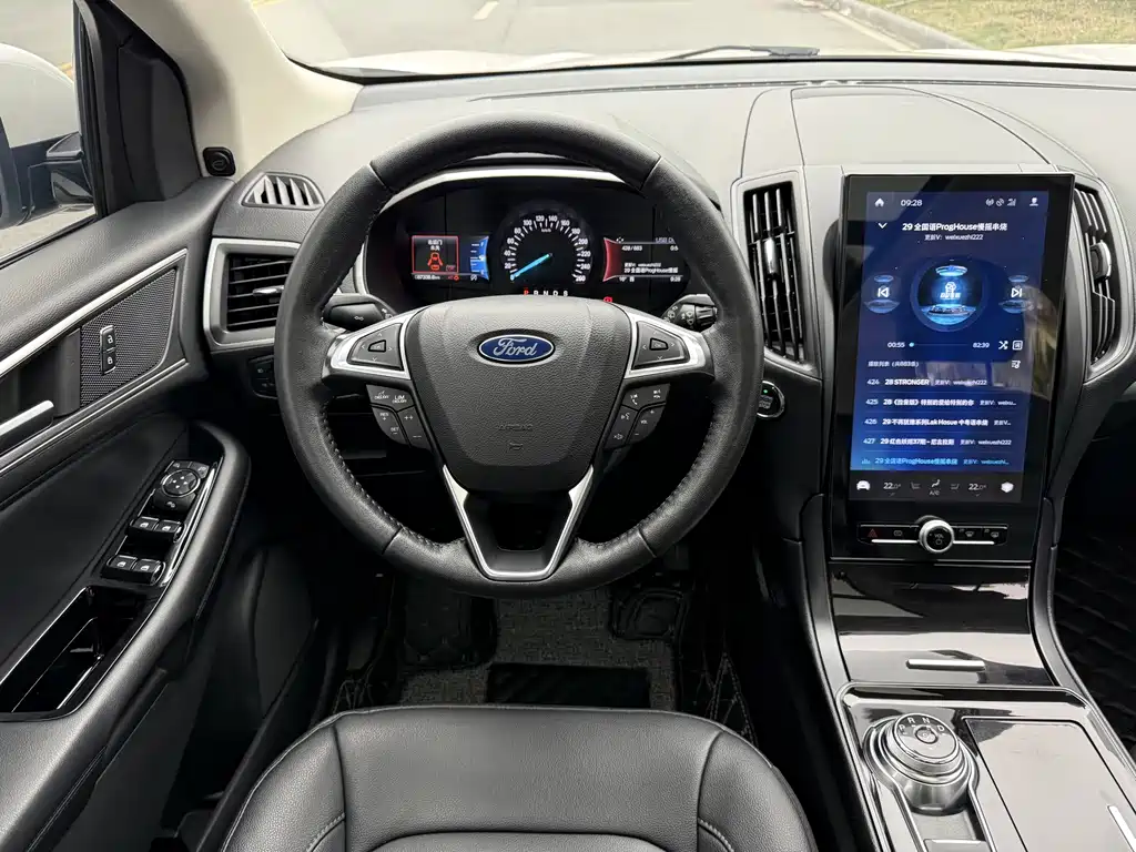 Ruijie 2020 EcoBoost 245 2WD Platinum 7-seater купить на сайте DeffCars