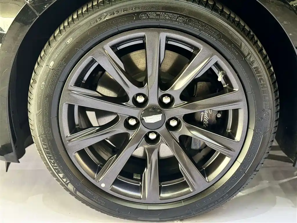 Cadillac CT5 2024 28T Premium Model купить на сайте DeffCars